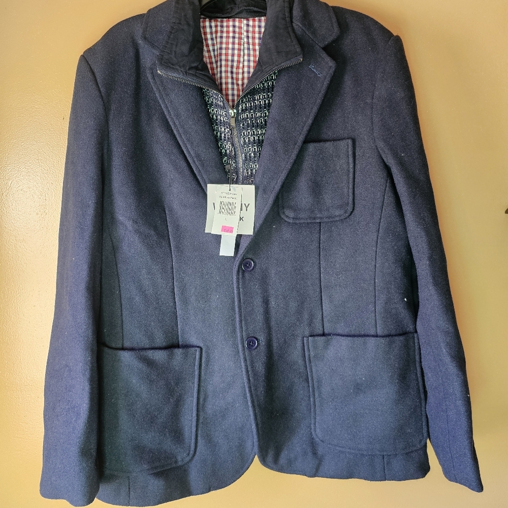 WD.NY Blue Pea Coat with Notched Lapels and Wool-Blend Fabric